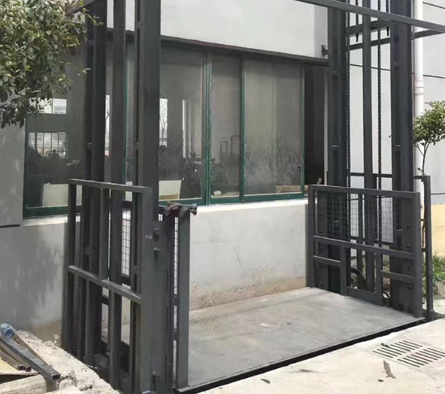 大理导轨式施工升降机助力民生工程提速增效