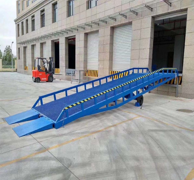 大理移动式登车桥装卸